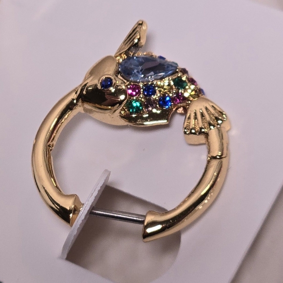 Kate Spade What a Catch Earrings Blue Multi Crystals and Goldtone Fish NWT - Picture 2 of 4